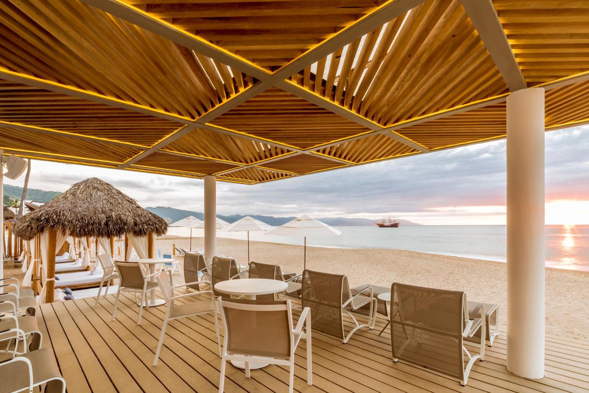 Villa Premiere Boutique Hotel & Romantic Getaway - Adults Only Пуэрто-Вальярта Экстерьер фото